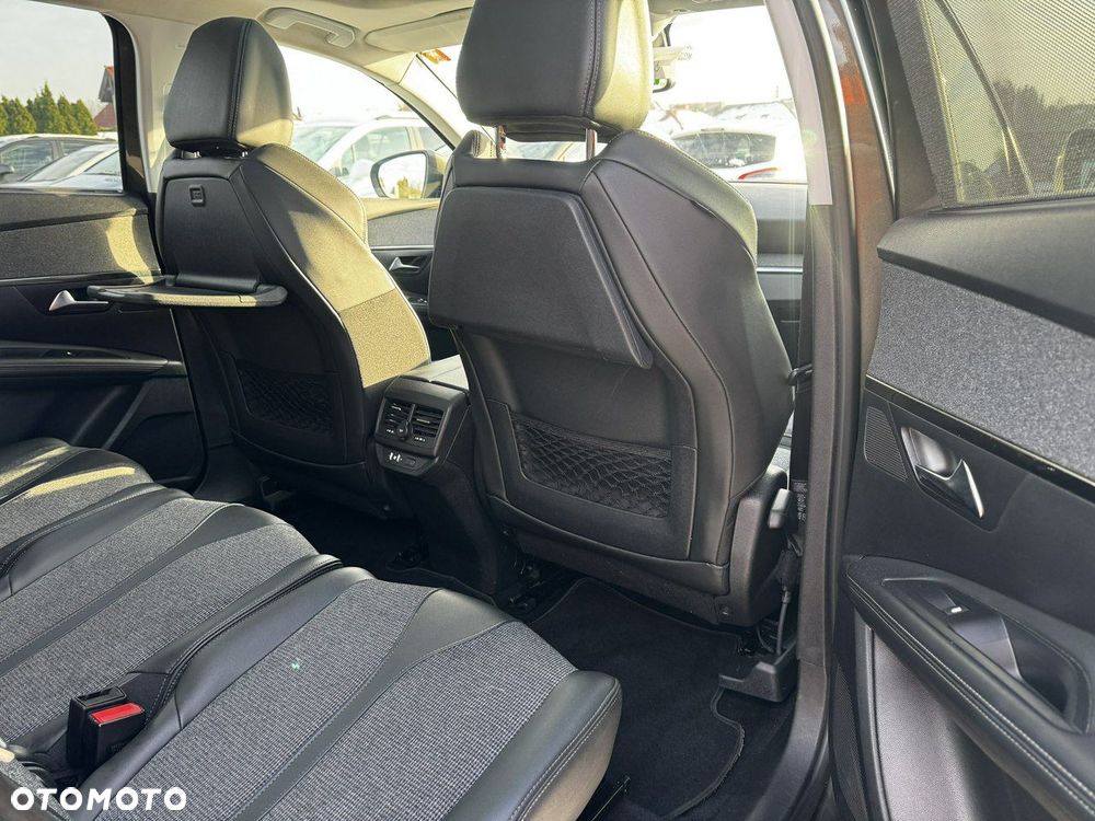Peugeot 5008 1.5 BlueHDi Allure Pack S&S EAT8 - 15