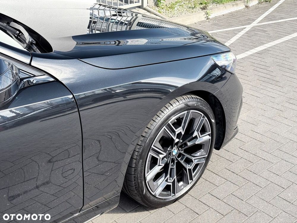 BMW Seria 5 - 12