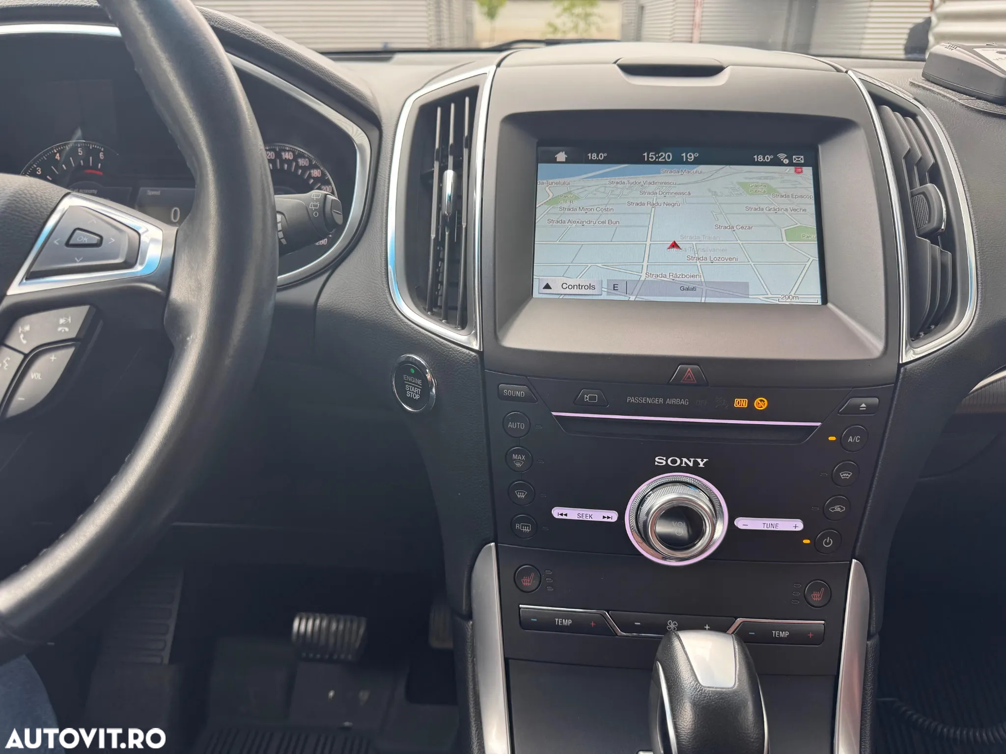 Ford Edge 2.0 TDCi Powershift Titanium - 4