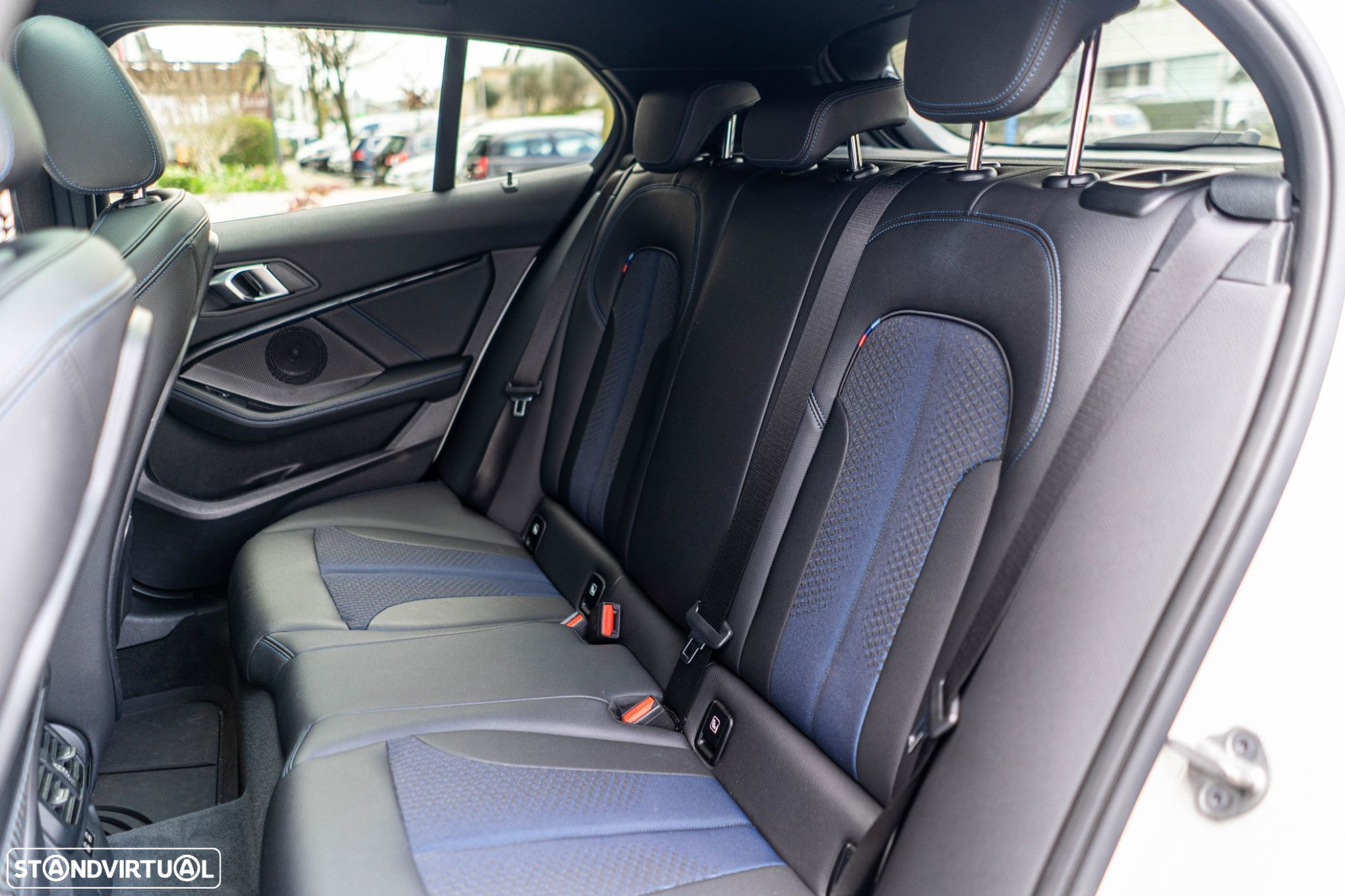 BMW 116 d Pack Desportivo M Auto - 50