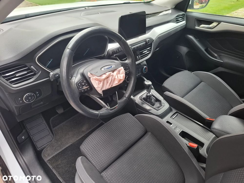 Ford Focus Turnier 1.5 EcoBlue Start-Stopp-System COOL&CONNECT - 13
