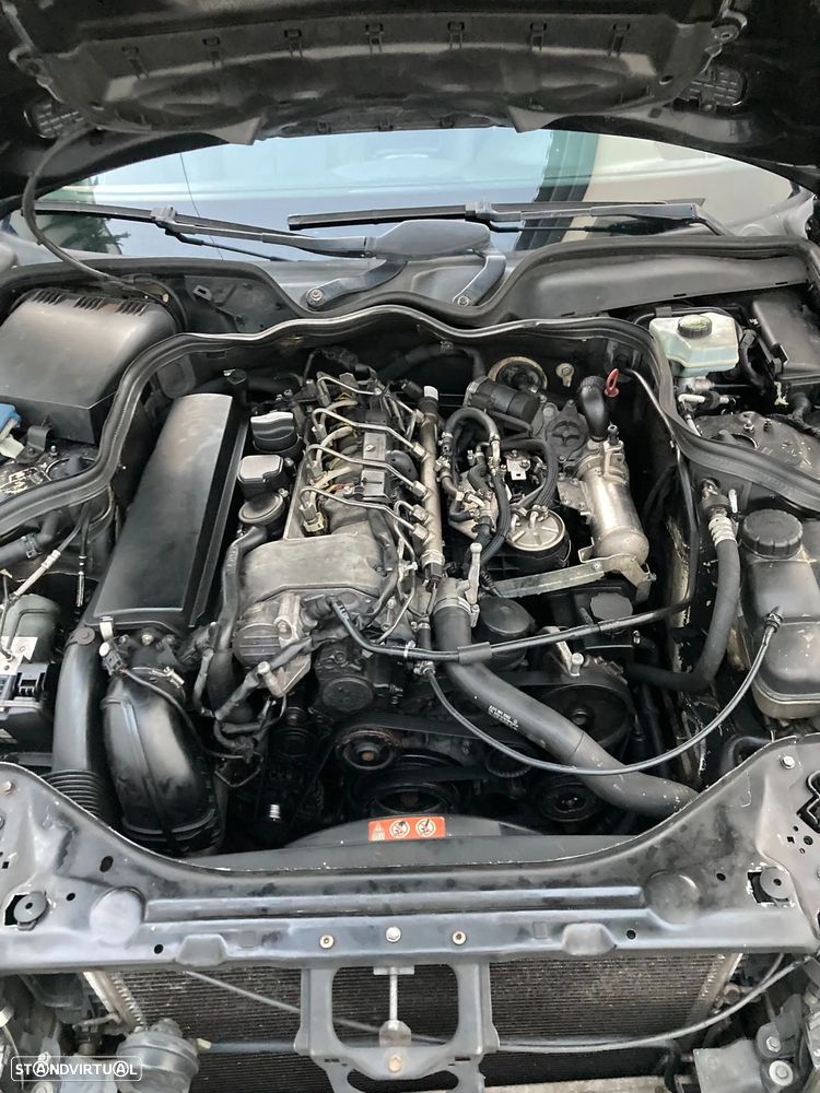Mercedes-Benz E 220 CDI Executive II Aut. - 13