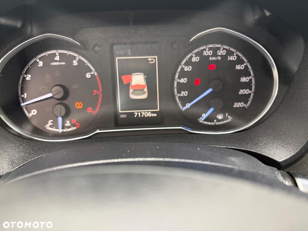 Toyota Yaris - 25