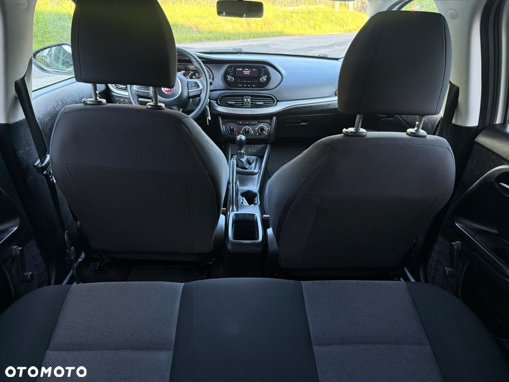 Fiat Tipo 1.4 16V More - 16