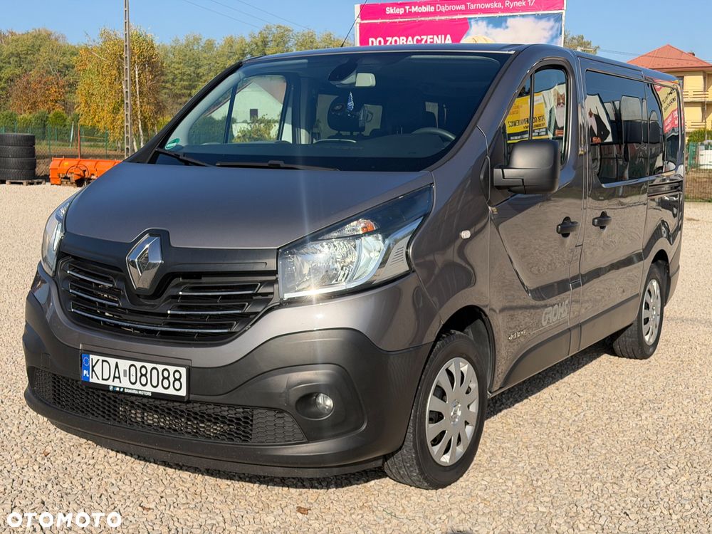 Renault Trafic - 2