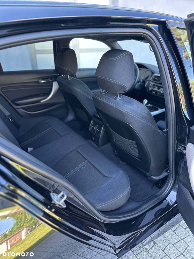 BMW Seria 1 118d M Sport Shadow - 16