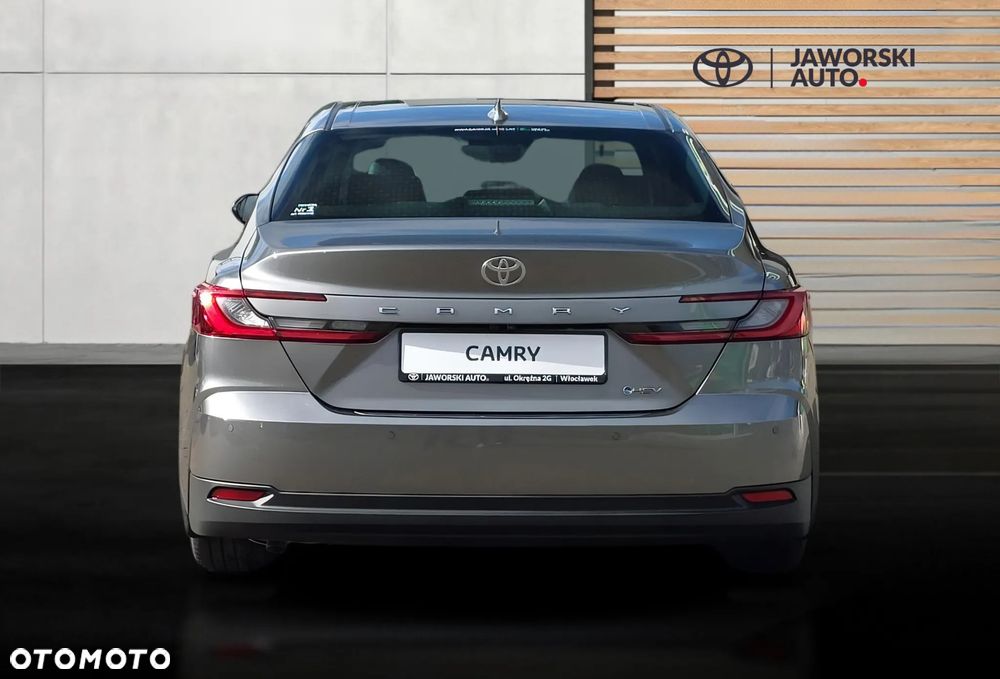Toyota Camry 2.5 Hybrid Executive CVT - 7