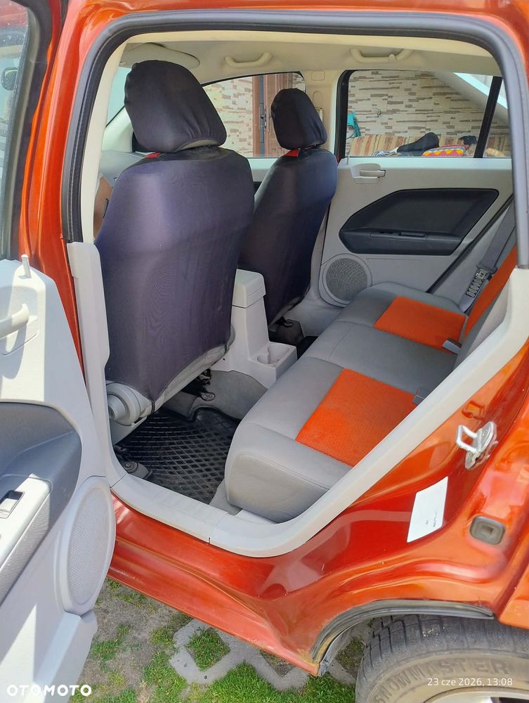 Dodge Caliber 1.8 SXT - 14