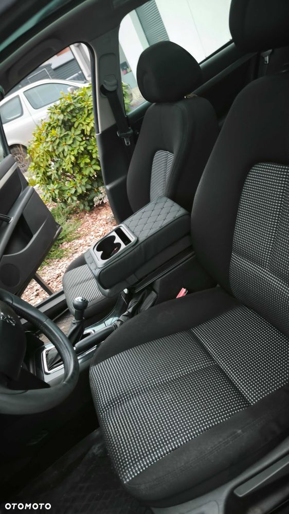 Peugeot 407 - 5