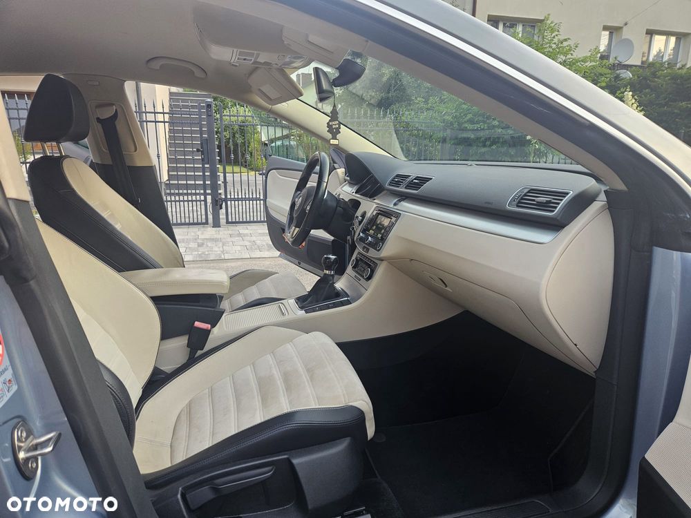 Volkswagen CC 2.0 TDI BlueMotion Technology - 14