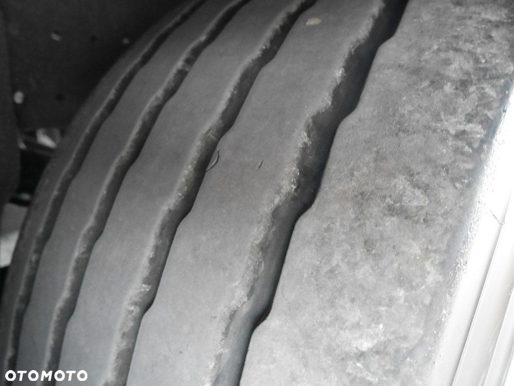 Schmitz Cargobull VARIOS Standard/Mega Dach podnoszony - 15