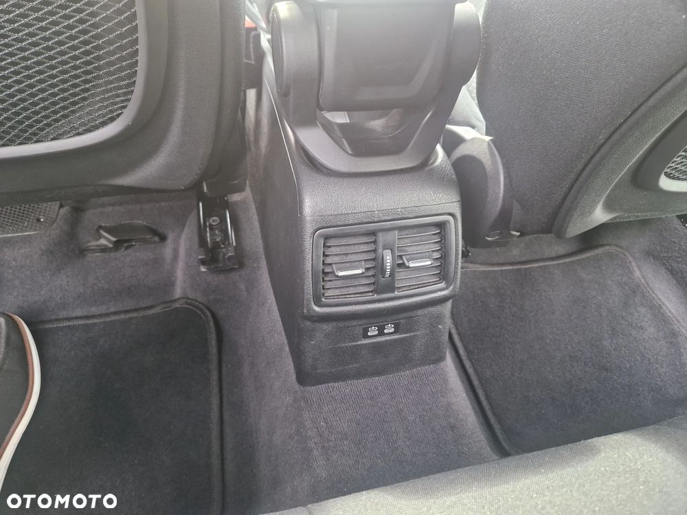BMW X1 - 16