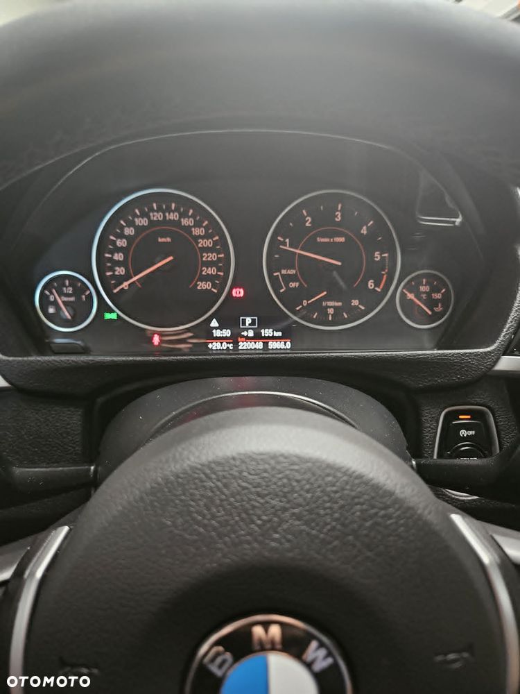 BMW Seria 3 318d - 10