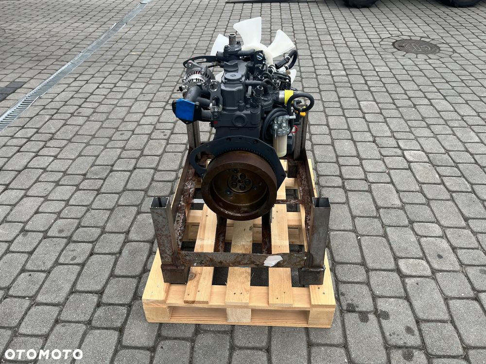 SILNIK Kubota D778 D 778 KOMATSU 3D67E 2A 14500netto - 2