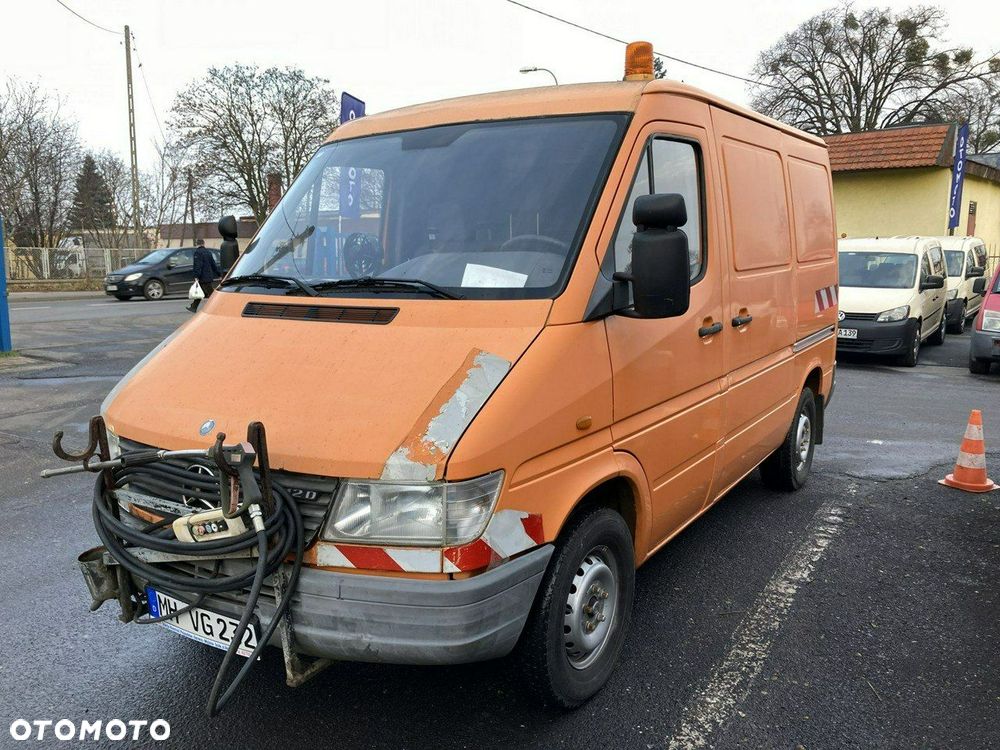 Mercedes-Benz Sprinter - 1