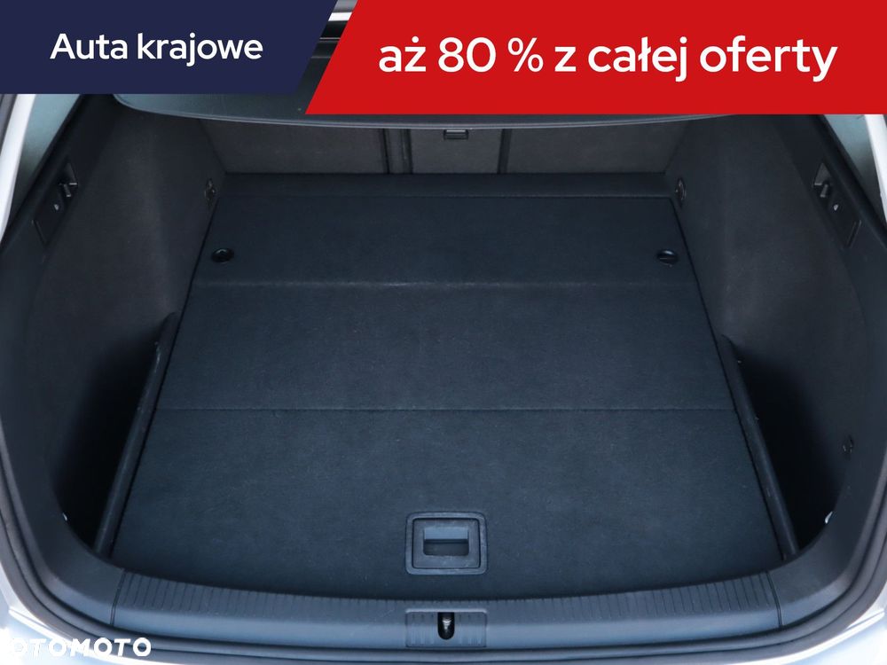 Volkswagen Golf Variant - 16