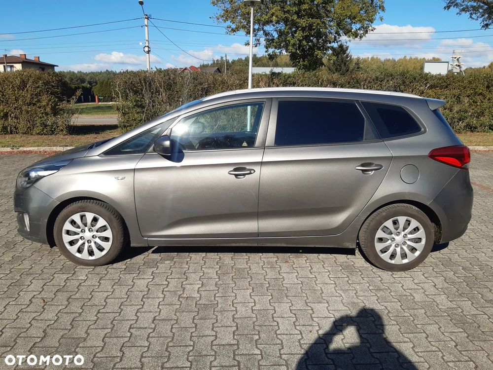 Kia Carens 1.7 CRDi 115 Dream Team Edition - 2