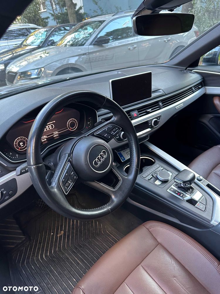 Audi A4 Limousine - 3