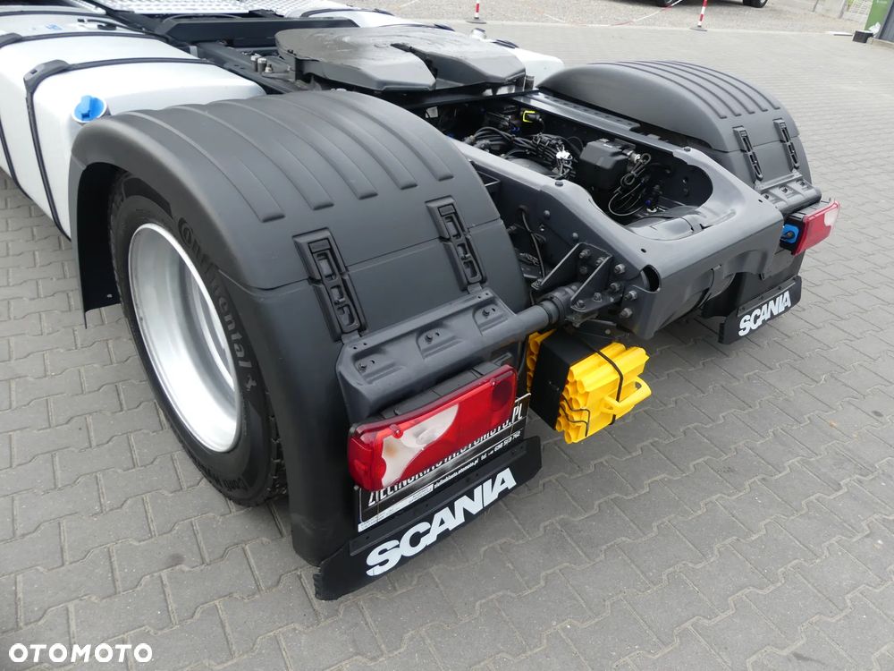 Scania R450 / EURO 6 / RETARDER / LOW DECK / KLIMA POSTOJOWA / - 10