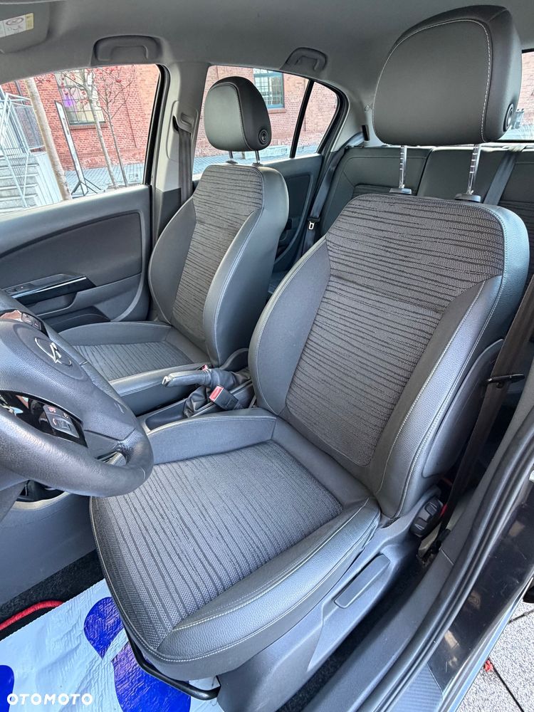 Opel Corsa 1.2 16V Cosmo - 7