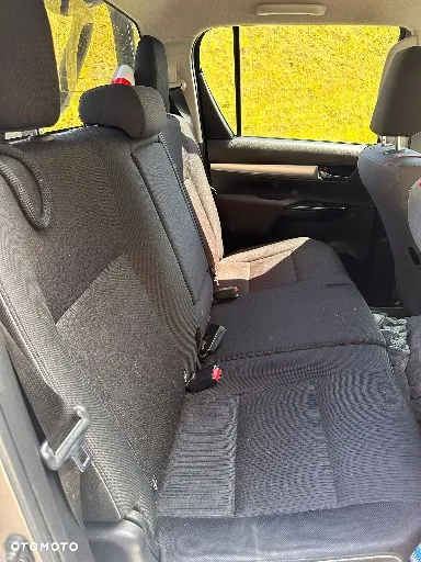 Toyota Hilux - 9