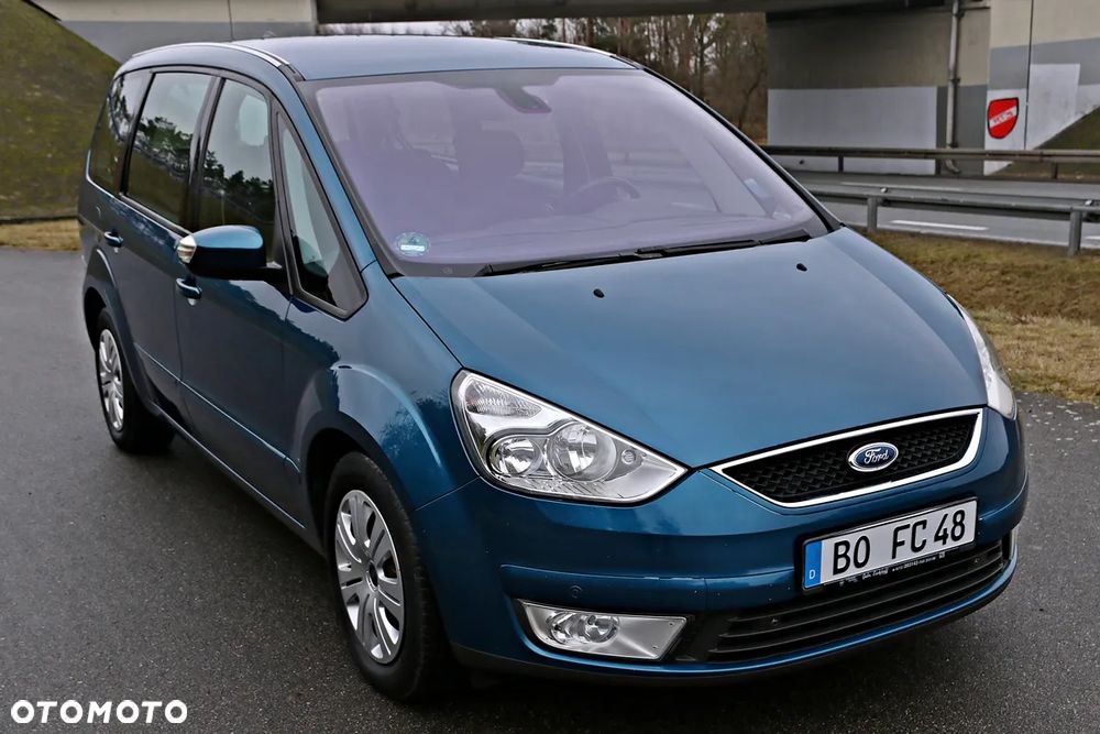 Ford Galaxy 2.0 TDCi DPF Ambiente - 19