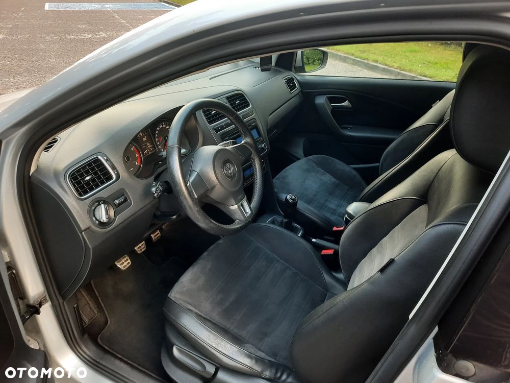Volkswagen Polo 1.2 Comfortline - 18