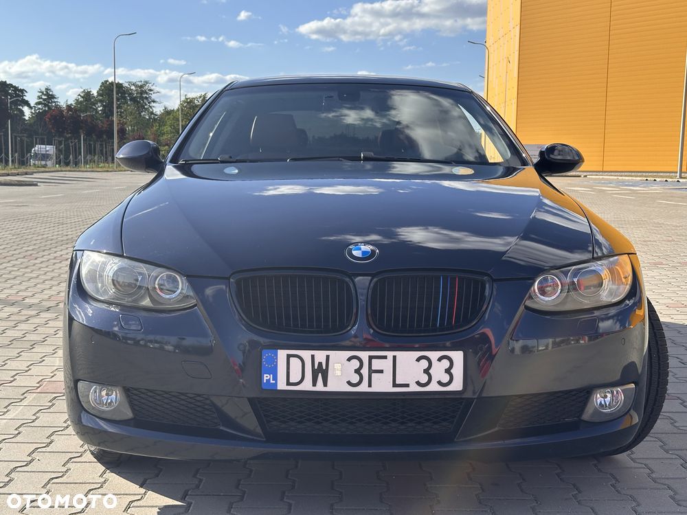 BMW Seria 3 320i - 5