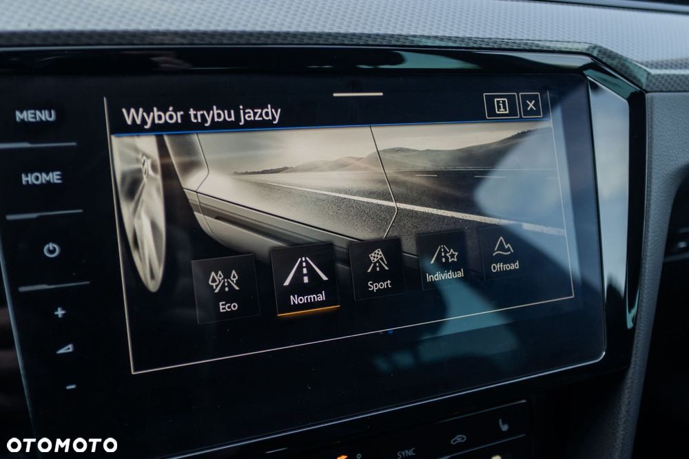 Volkswagen Passat - 13