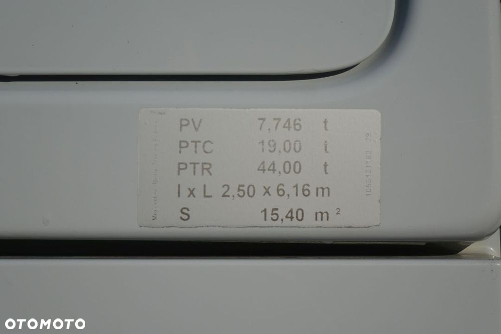 Mercedes-Benz ACTROS 1848 / EURO 6 / STANDARD / AUTOMAT / RETARDER / HYDRAULIKA / LODÓWKA / NAWIGACJA GPS - 31