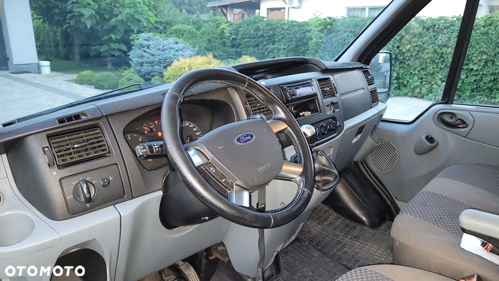 Ford Transit - 5