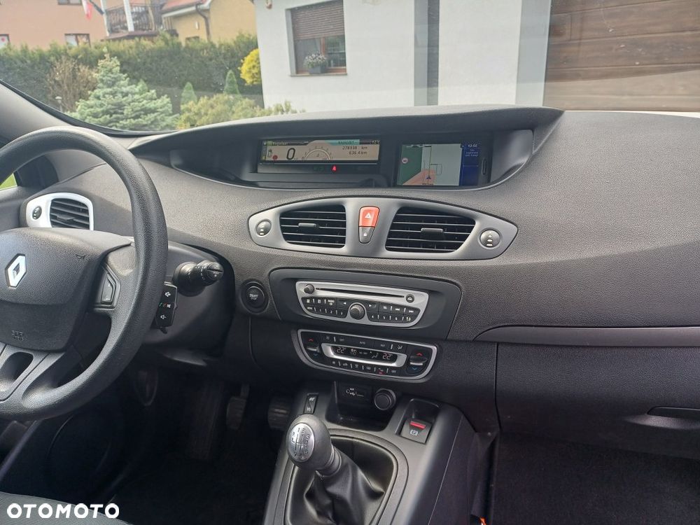 Renault Scenic 1.6 16V 110 TomTom Edition - 8