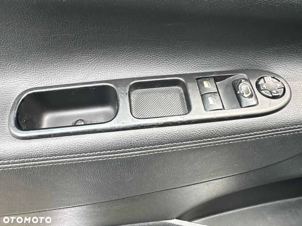 Peugeot 207 1.6 HDi Outdoor - 20