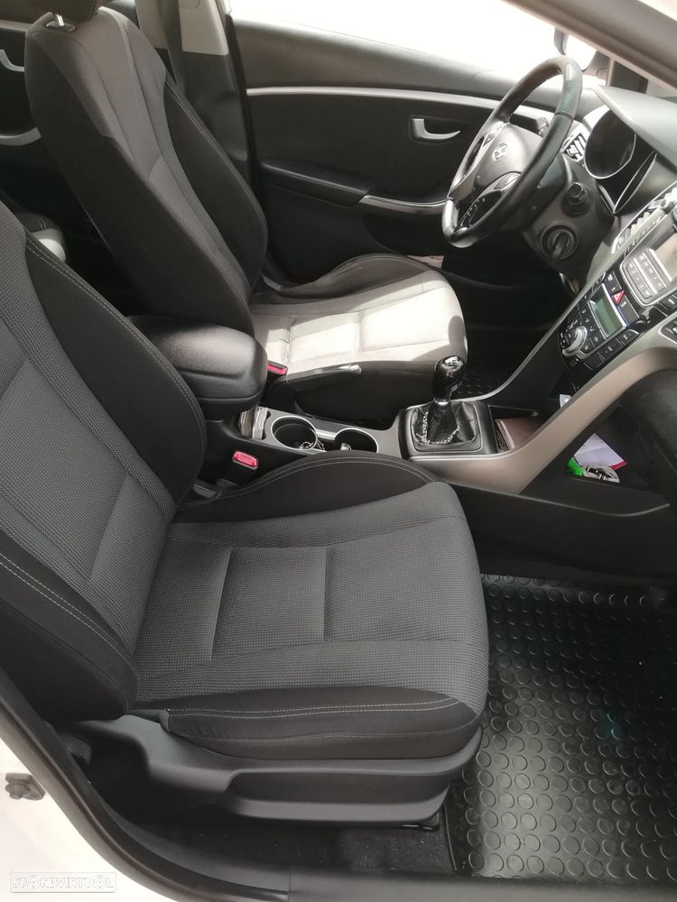 Hyundai i30 CW - 6
