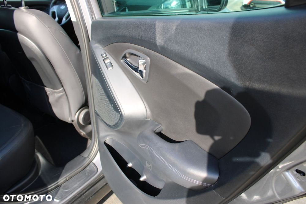 Hyundai ix35 - 22