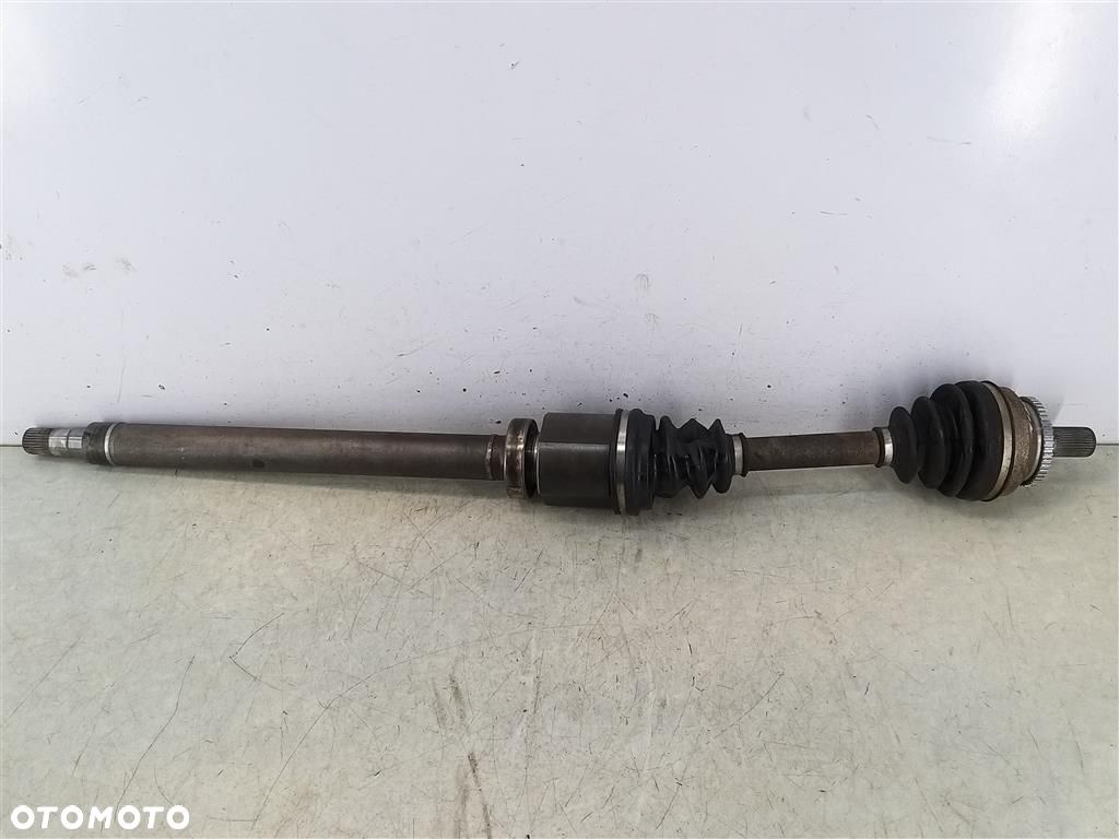 Półoś przód przednia prawa VOLVO S60 I 2000–2010 2,4 20V 170 KM AUTOMAT - 1