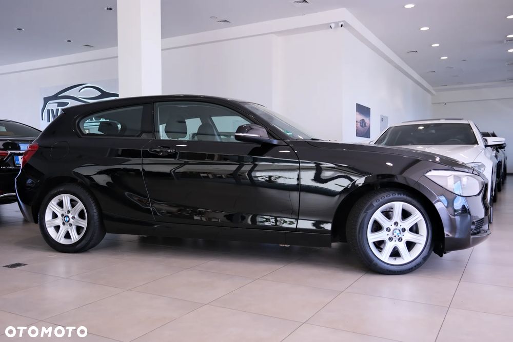 BMW Seria 1 116d EfficientDynamics Edition Urban Line - 4