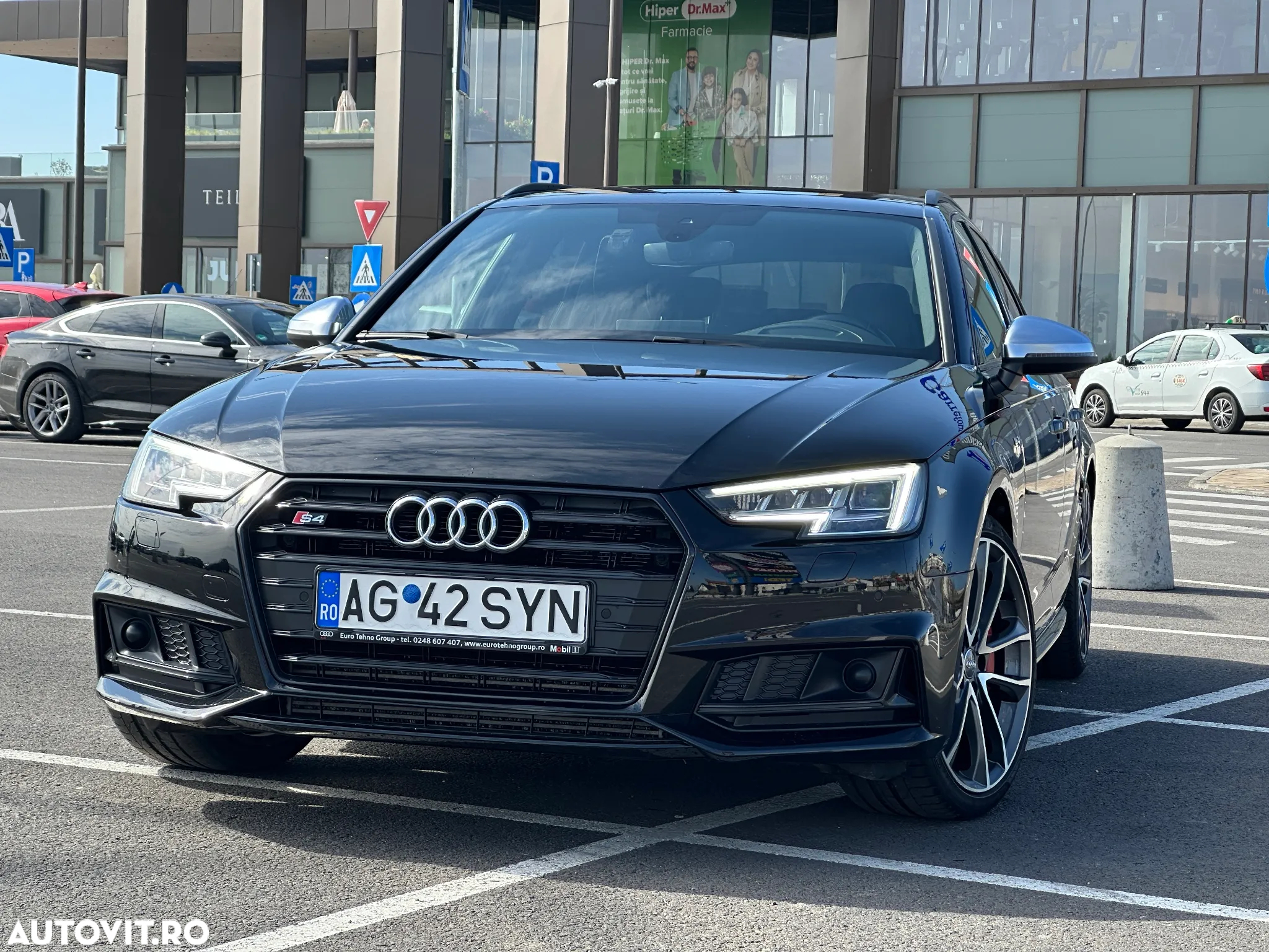 Audi S4 - 2