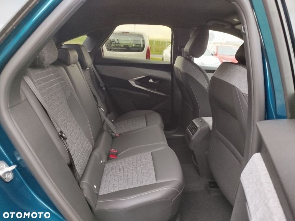 Peugeot 3008 - 16