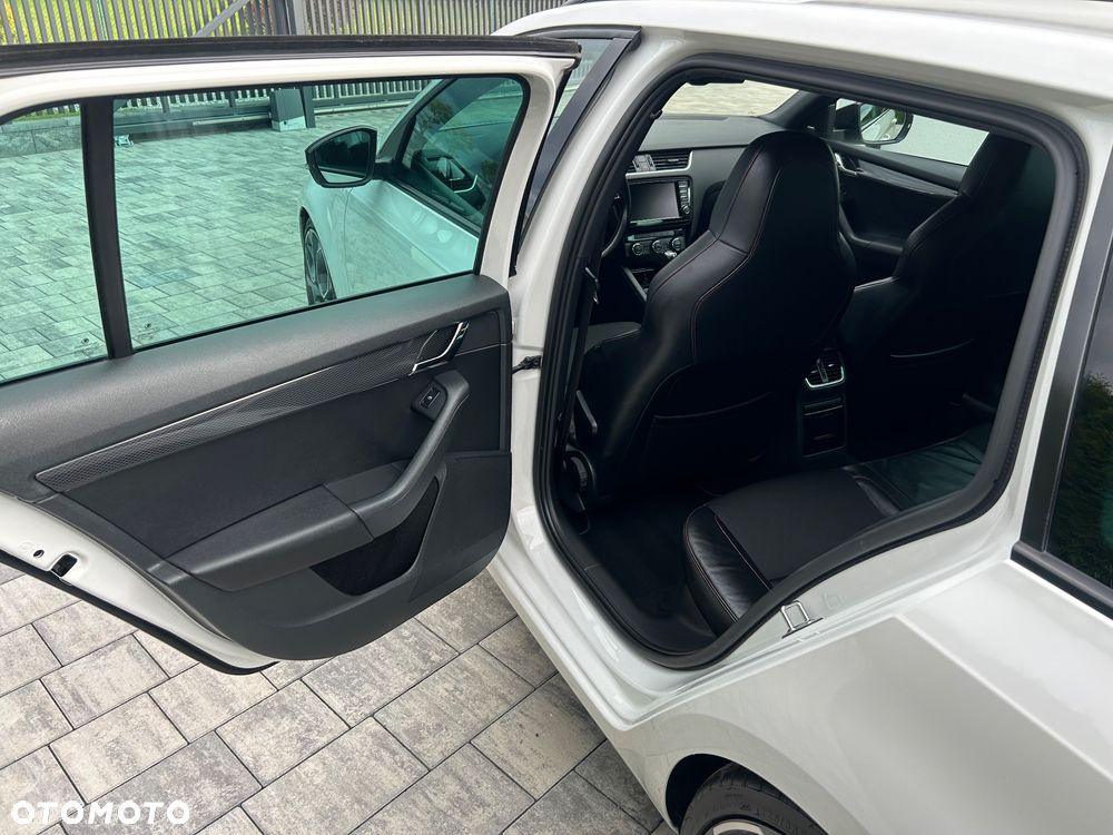 Skoda Octavia 2.0 TDI RS DSG EU6 - 21