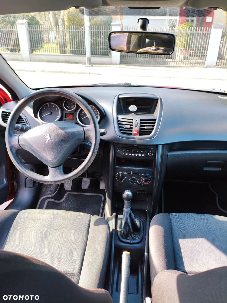 Peugeot 207 - 3