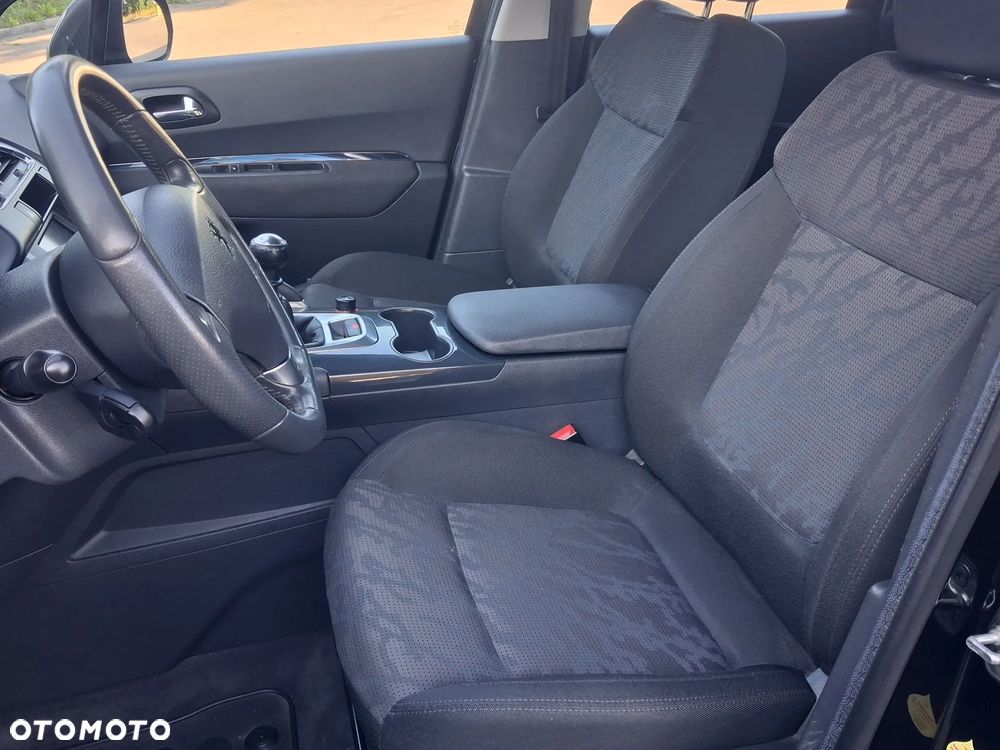 Peugeot 3008 1.6 HDi Premium - 36