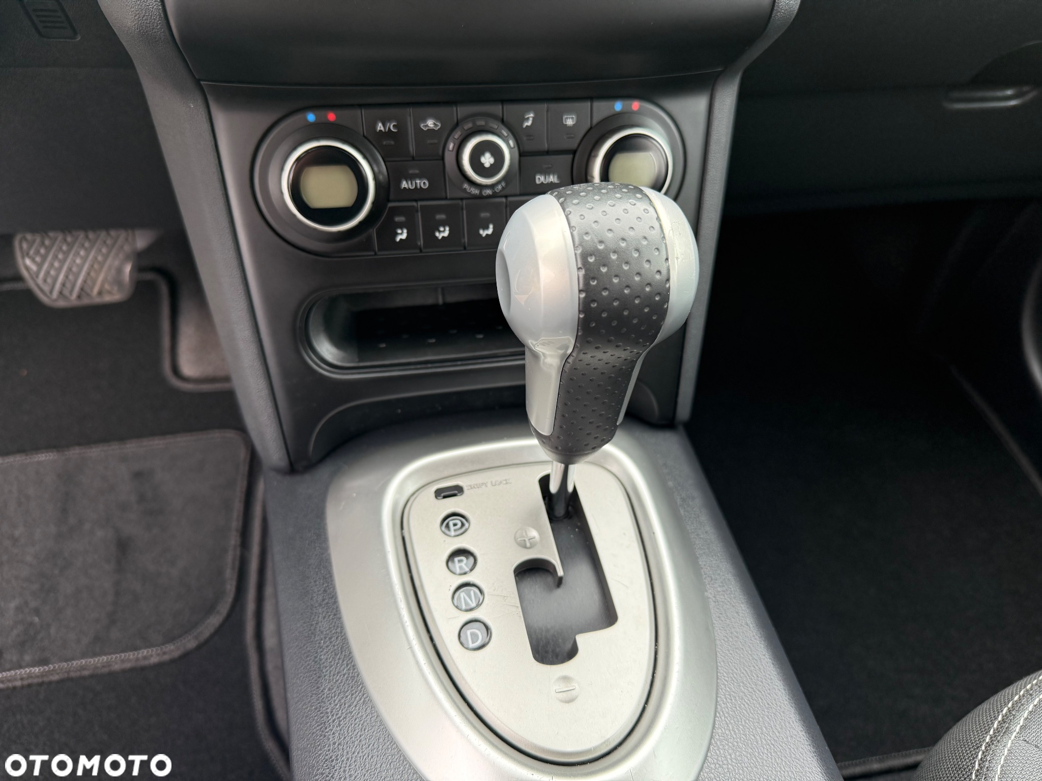 Nissan Qashqai 2.0 CVT acenta - 29