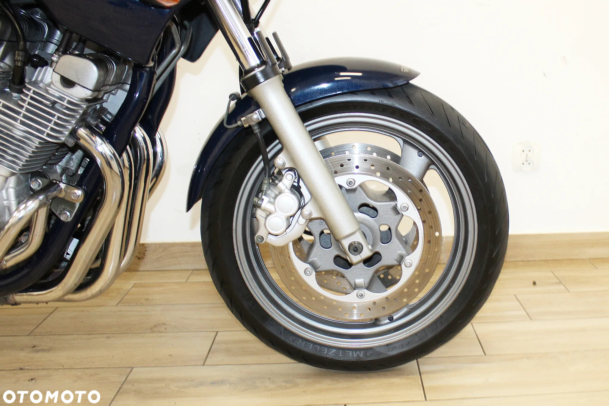 Yamaha XJ - 11