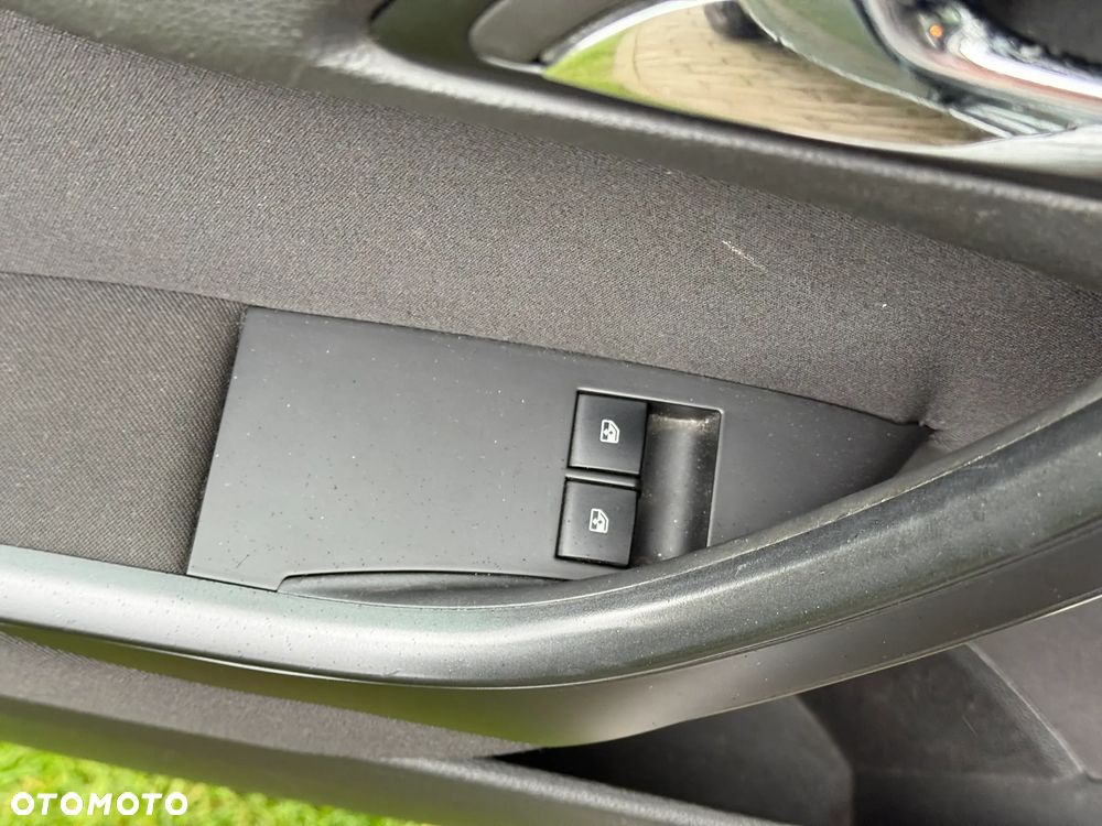 Opel Astra - 21