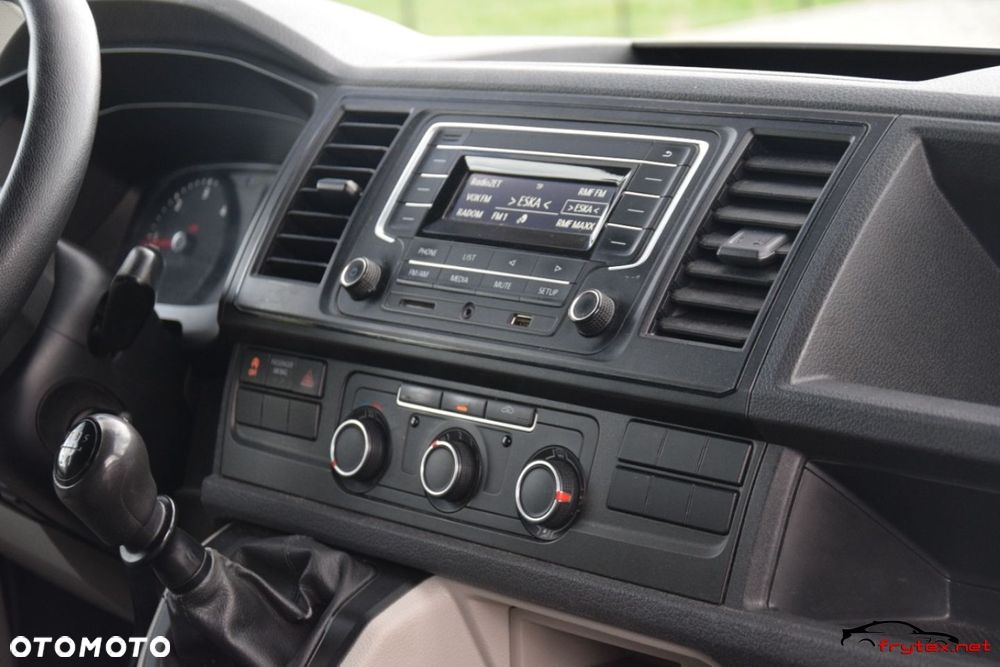 Volkswagen Transporter T6 - 20
