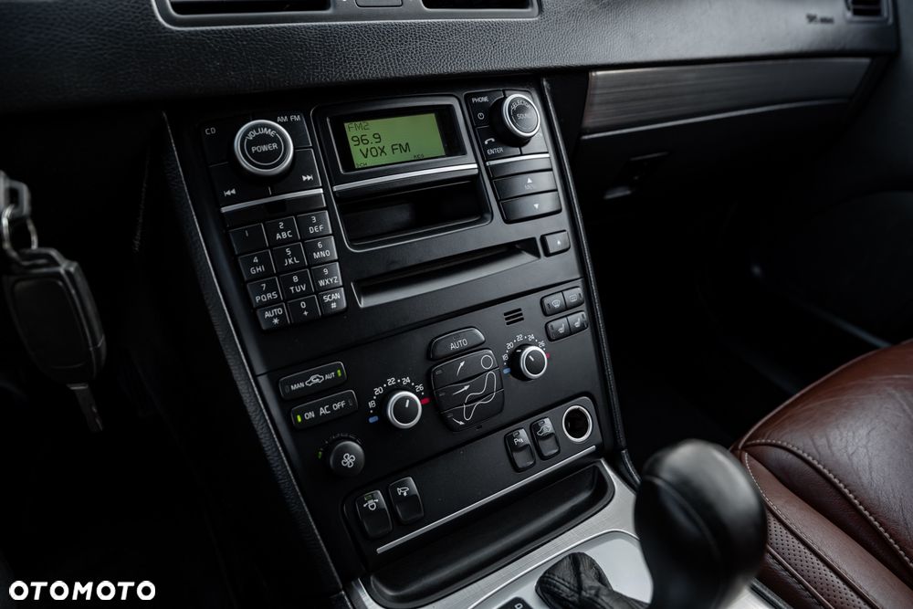 Volvo XC 90 D5 Sport - 29