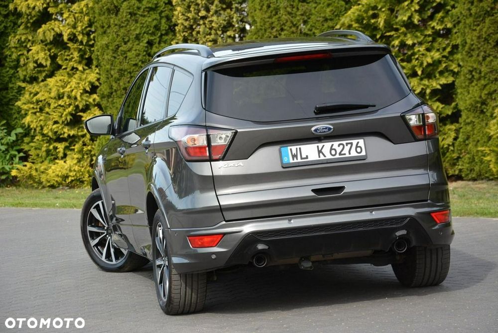 Ford Kuga 2.0 TDCi 4x4 ST-Line - 12