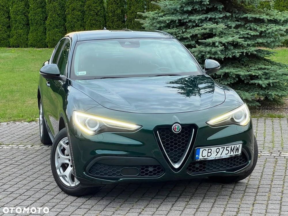 Alfa Romeo Stelvio 2.0 Turbo Sprint Q4 - 4