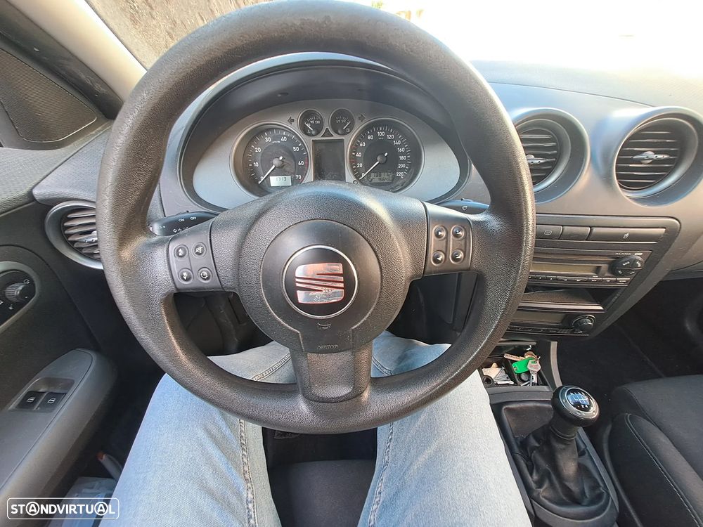 SEAT Ibiza - 5